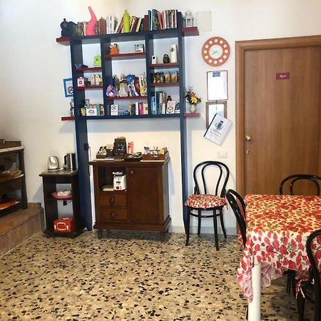מלון ג'יפוני ואלה פיאנה La Piccola Casa Del Cinema מראה חיצוני תמונה